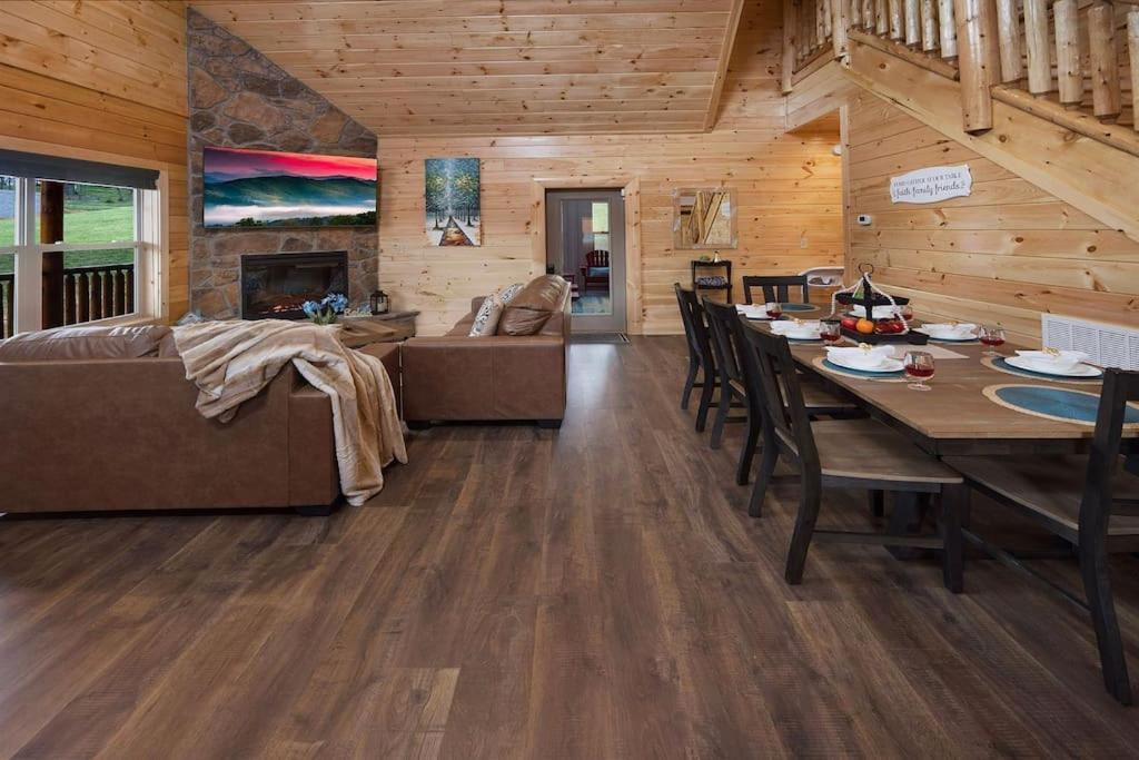 New! Indoor Pool/Ps 5/Hot Tub/Parkway Villa Pigeon Forge Exterior photo
