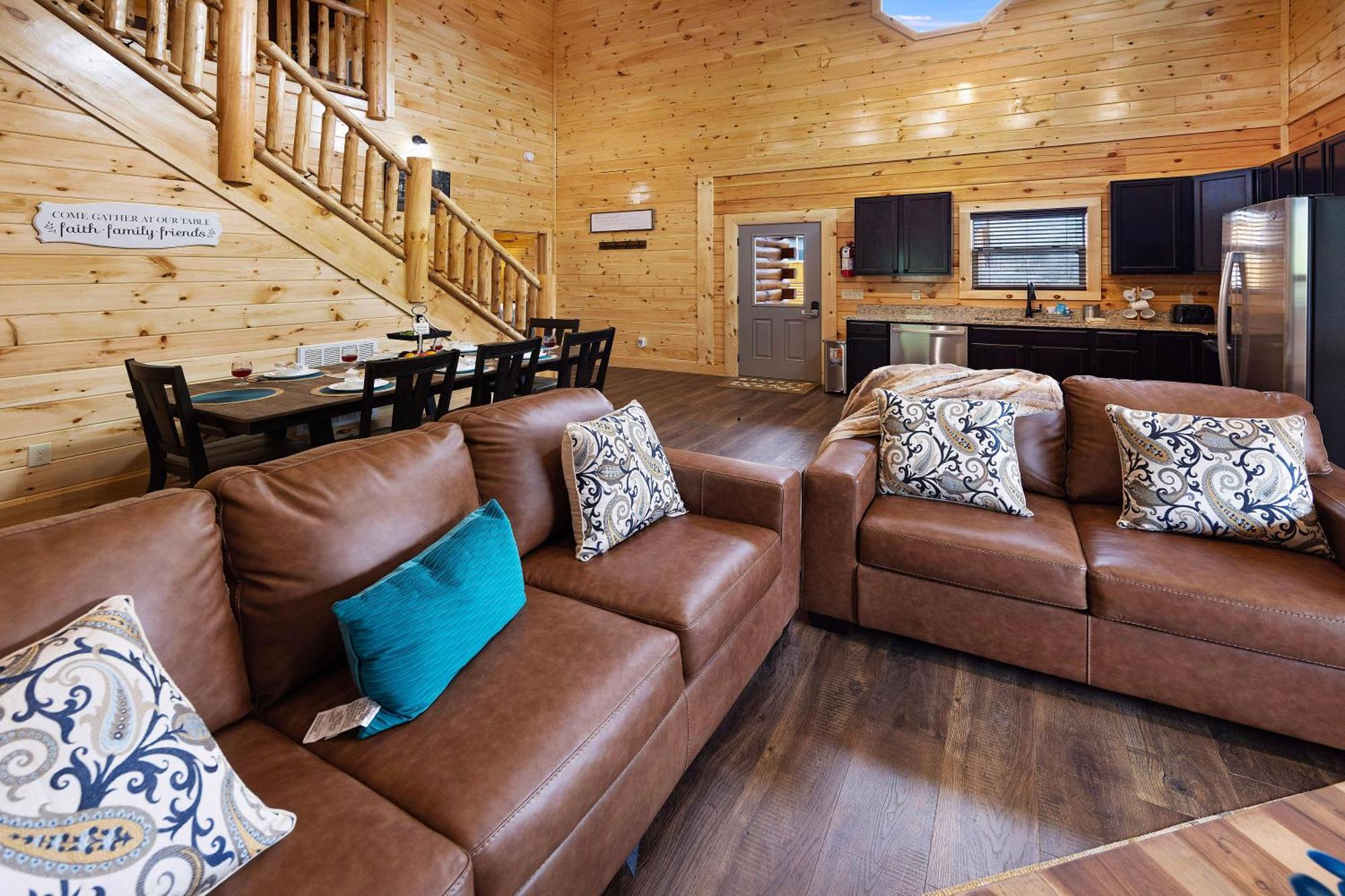 New! Indoor Pool/Ps 5/Hot Tub/Parkway Villa Pigeon Forge Exterior photo