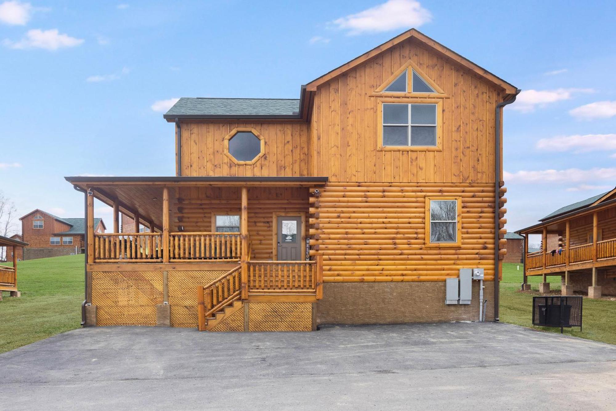 New! Indoor Pool/Ps 5/Hot Tub/Parkway Villa Pigeon Forge Exterior photo